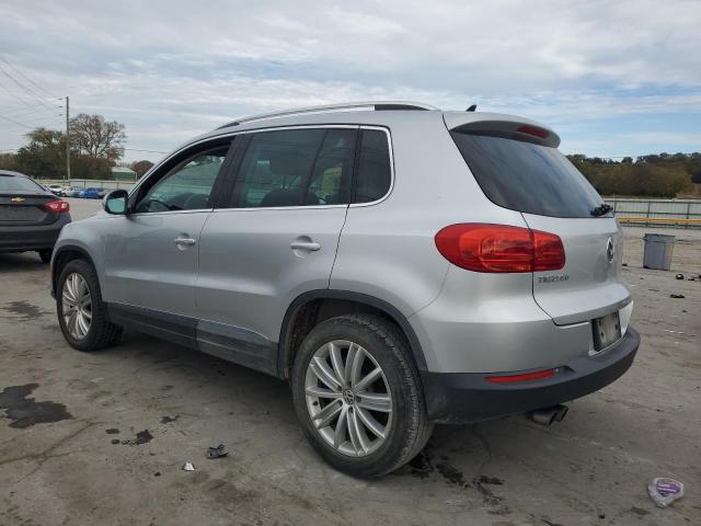 WVGAV7AXXFW549085  volkswagen tiguan 2015 IMG 1