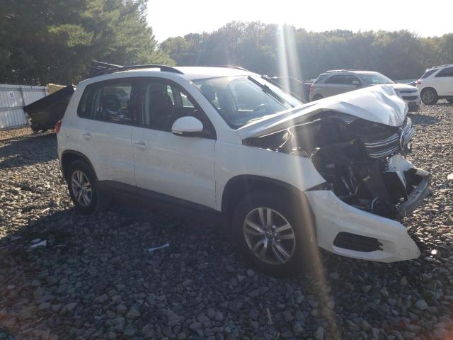 WVGBV7AX1FW566409  volkswagen tiguan 2015 IMG 3