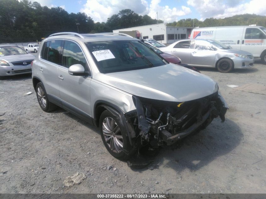 WVGBV7AX2FW557296  volkswagen tiguan 2015 IMG 0