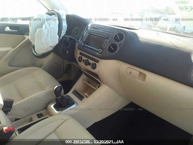 WVGAV7AX5FW557420  volkswagen tiguan 2015 IMG 4