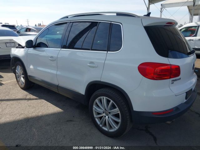 WVGAV7AX6GW501925  volkswagen tiguan 2016 IMG 2