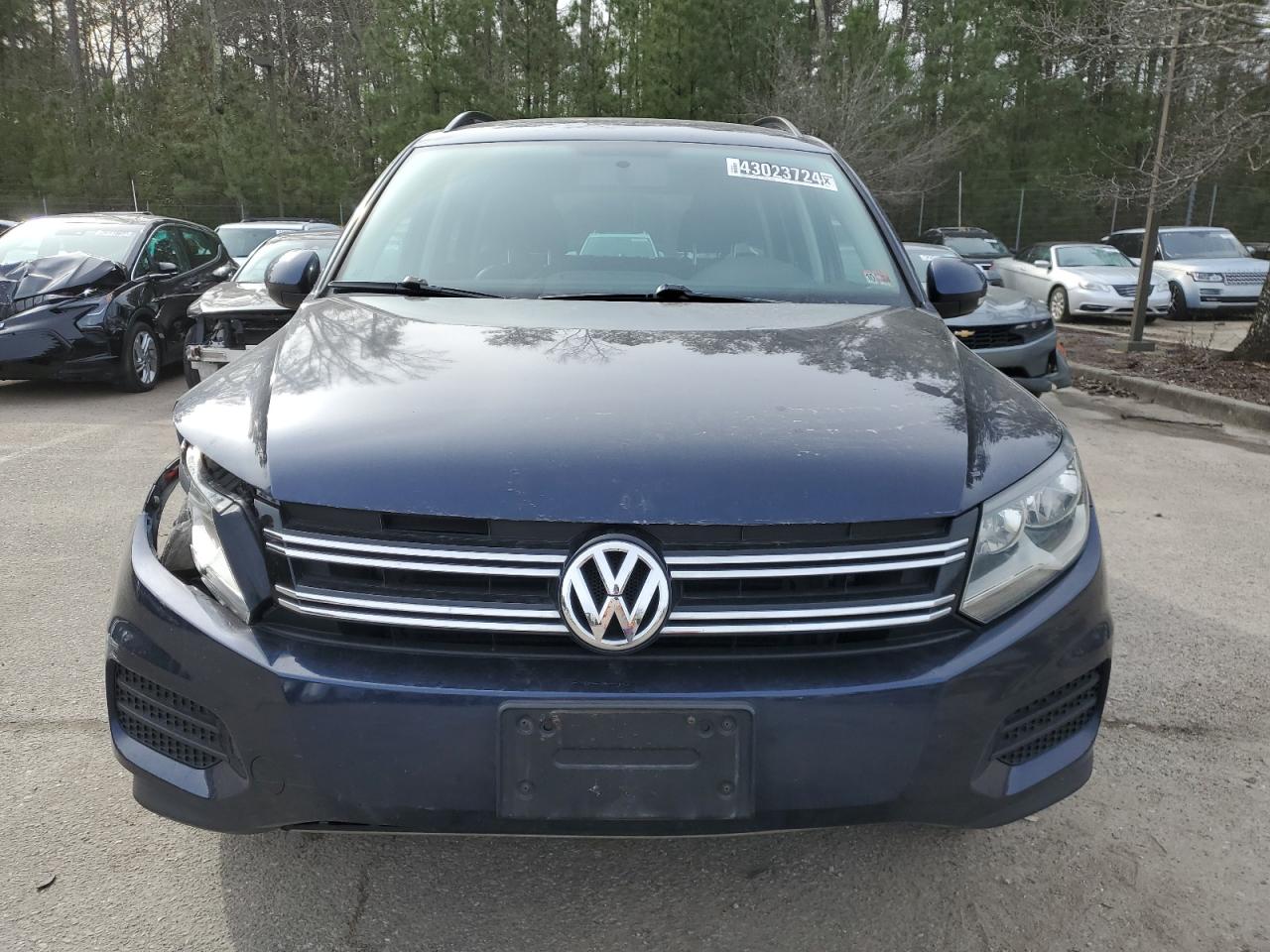 WVGAV7AX8FW597622  volkswagen tiguan 2015 IMG 4