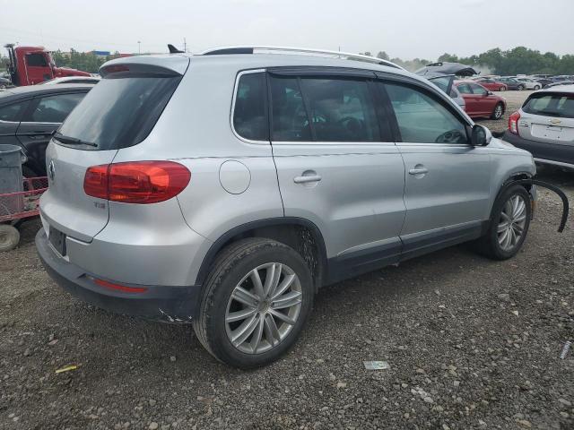 WVGAV7AXXGW525595  volkswagen tiguan 2016 IMG 2