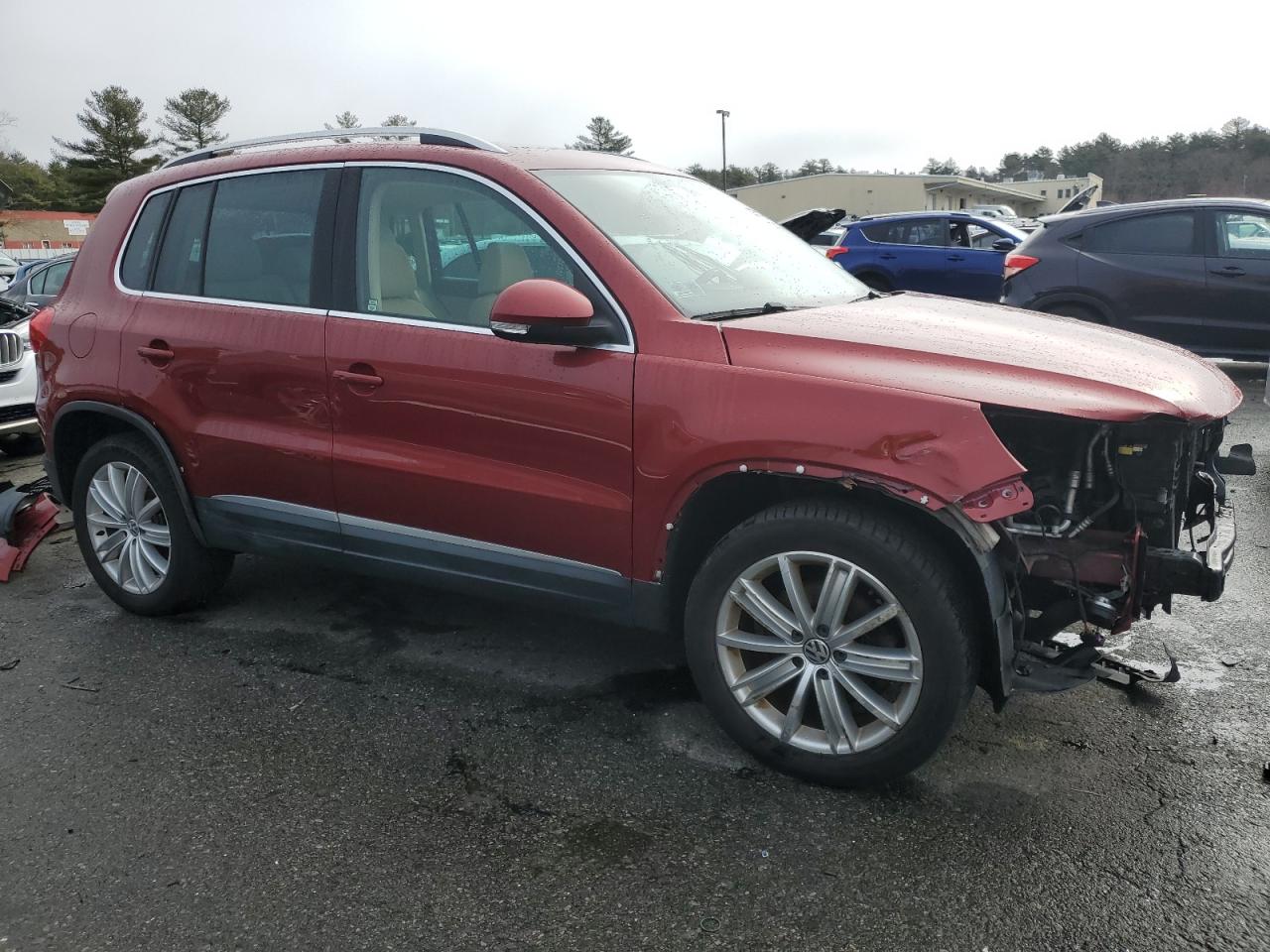 WVGBV7AX3GW022611  volkswagen tiguan 2015 IMG 3