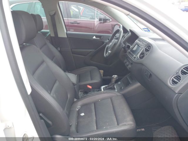 WVGAV7AX0GW588088  volkswagen tiguan 2016 IMG 4