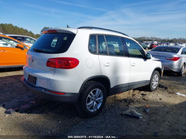 WVGAV7AX0GW600241  volkswagen tiguan 2016 IMG 3