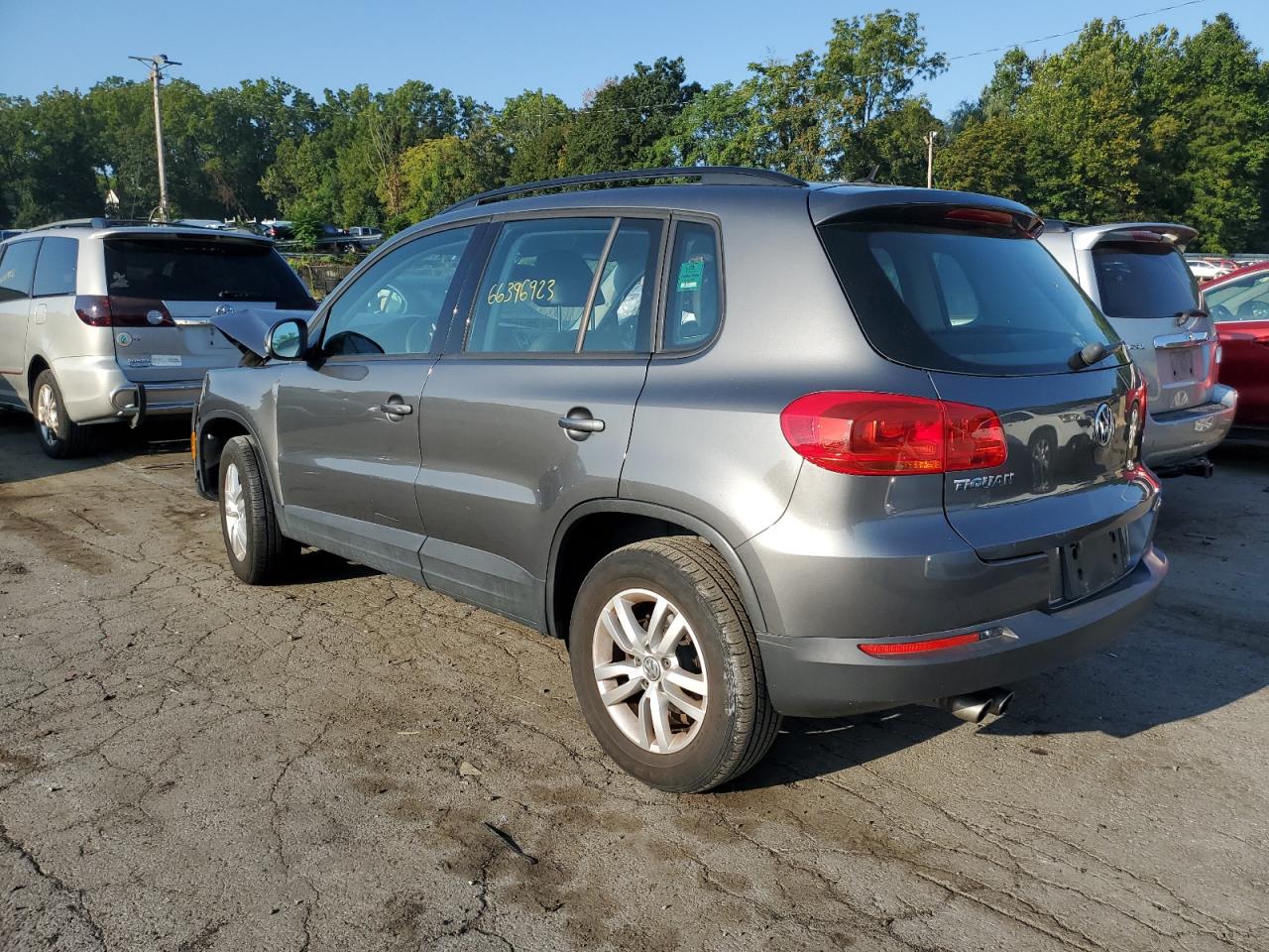 WVGAV7AX6GW613849  volkswagen tiguan 2016 IMG 1