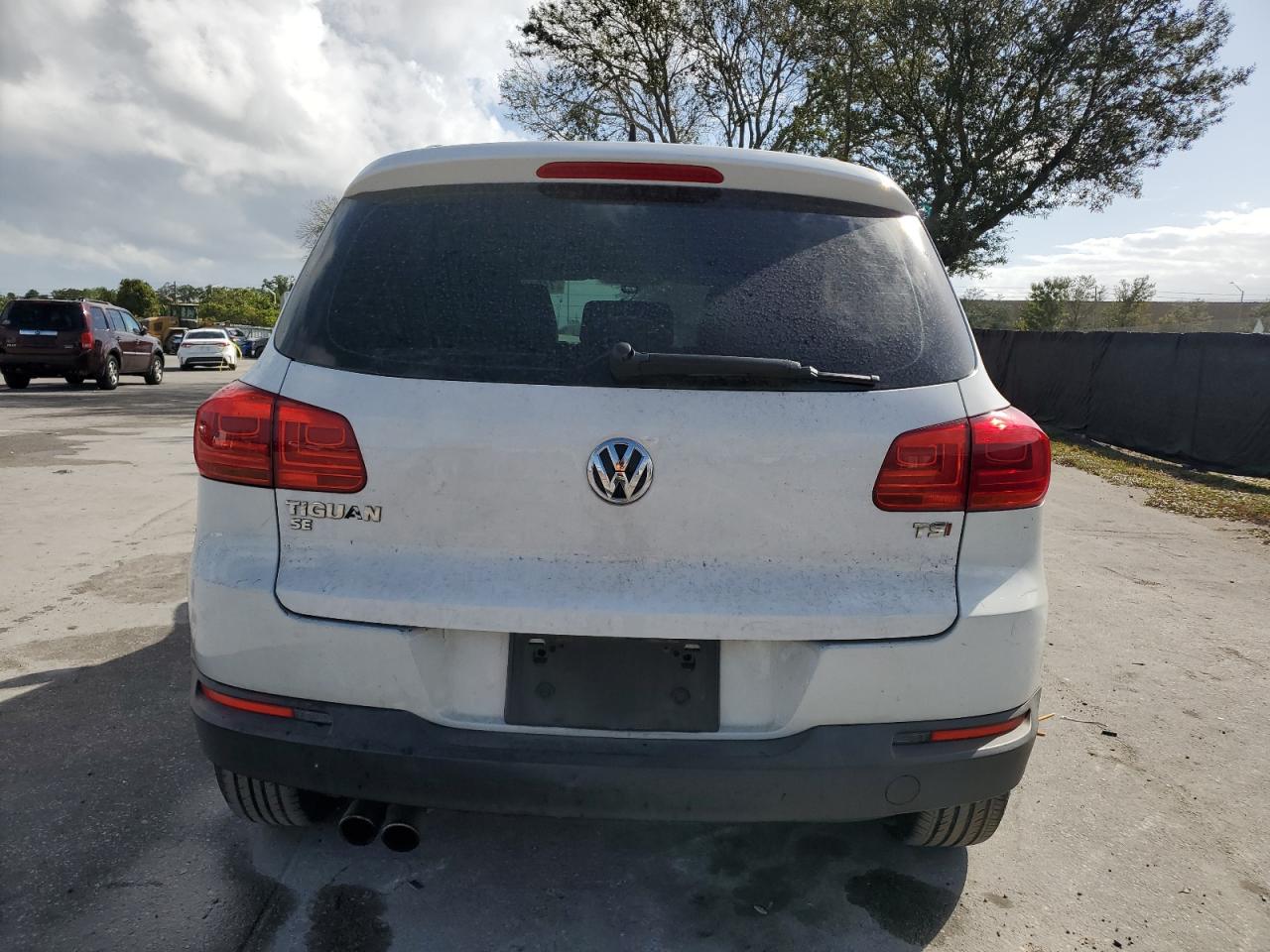 WVGAV7AX6HK009985  volkswagen tiguan 2017 IMG 5