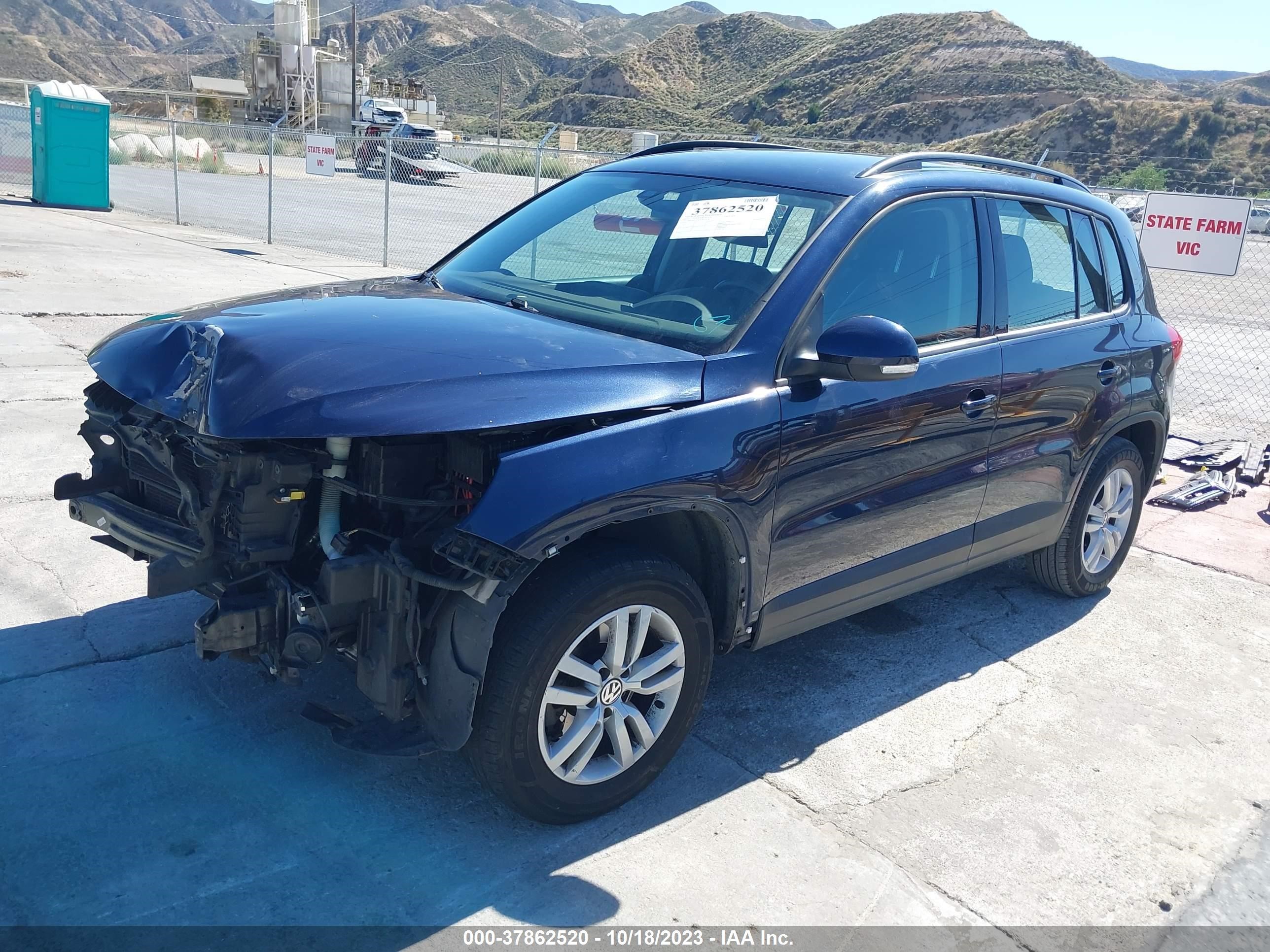 WVGAV7AX7GW612158  volkswagen tiguan 2016 IMG 1