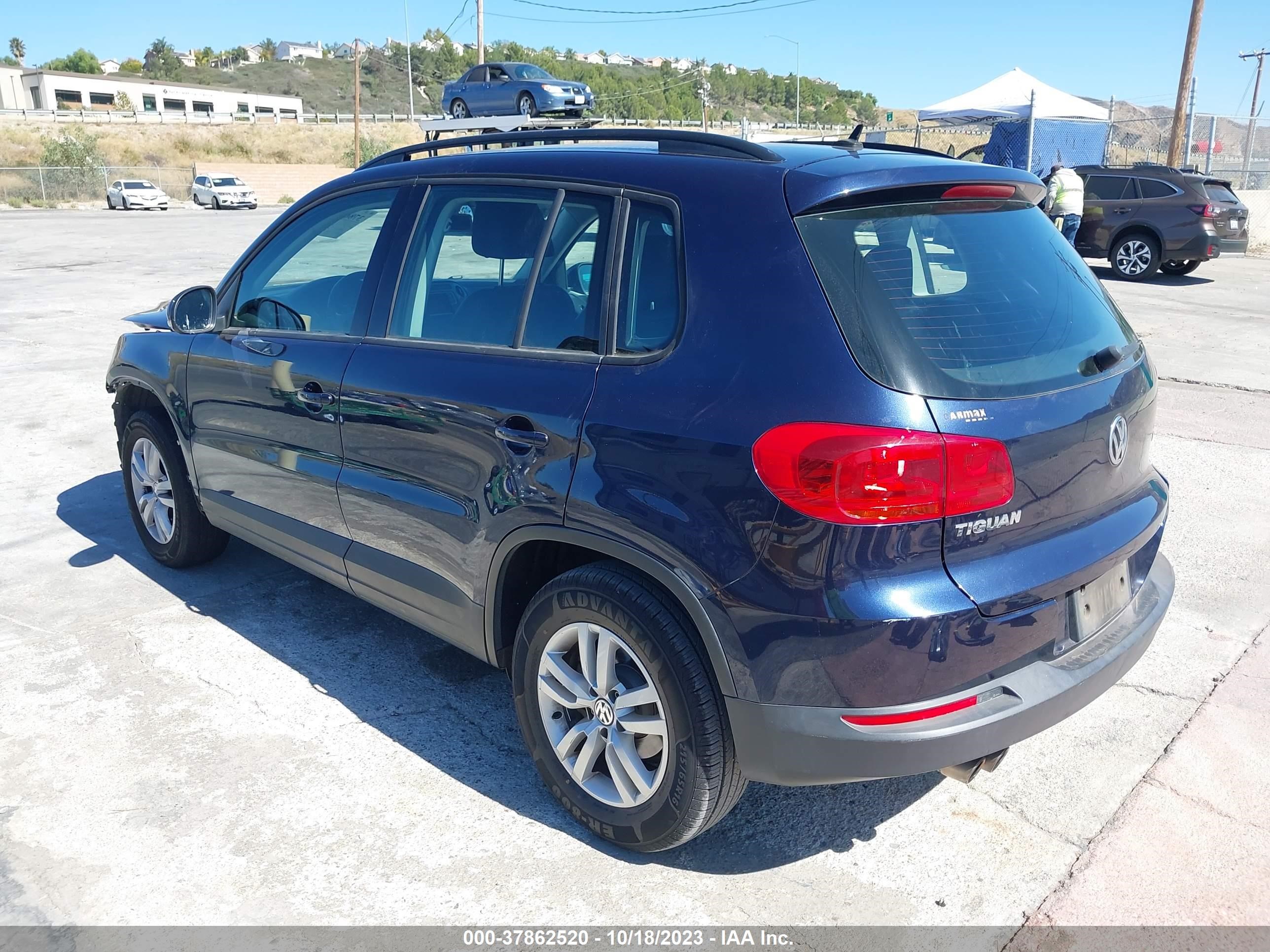 WVGAV7AX7GW612158  volkswagen tiguan 2016 IMG 2