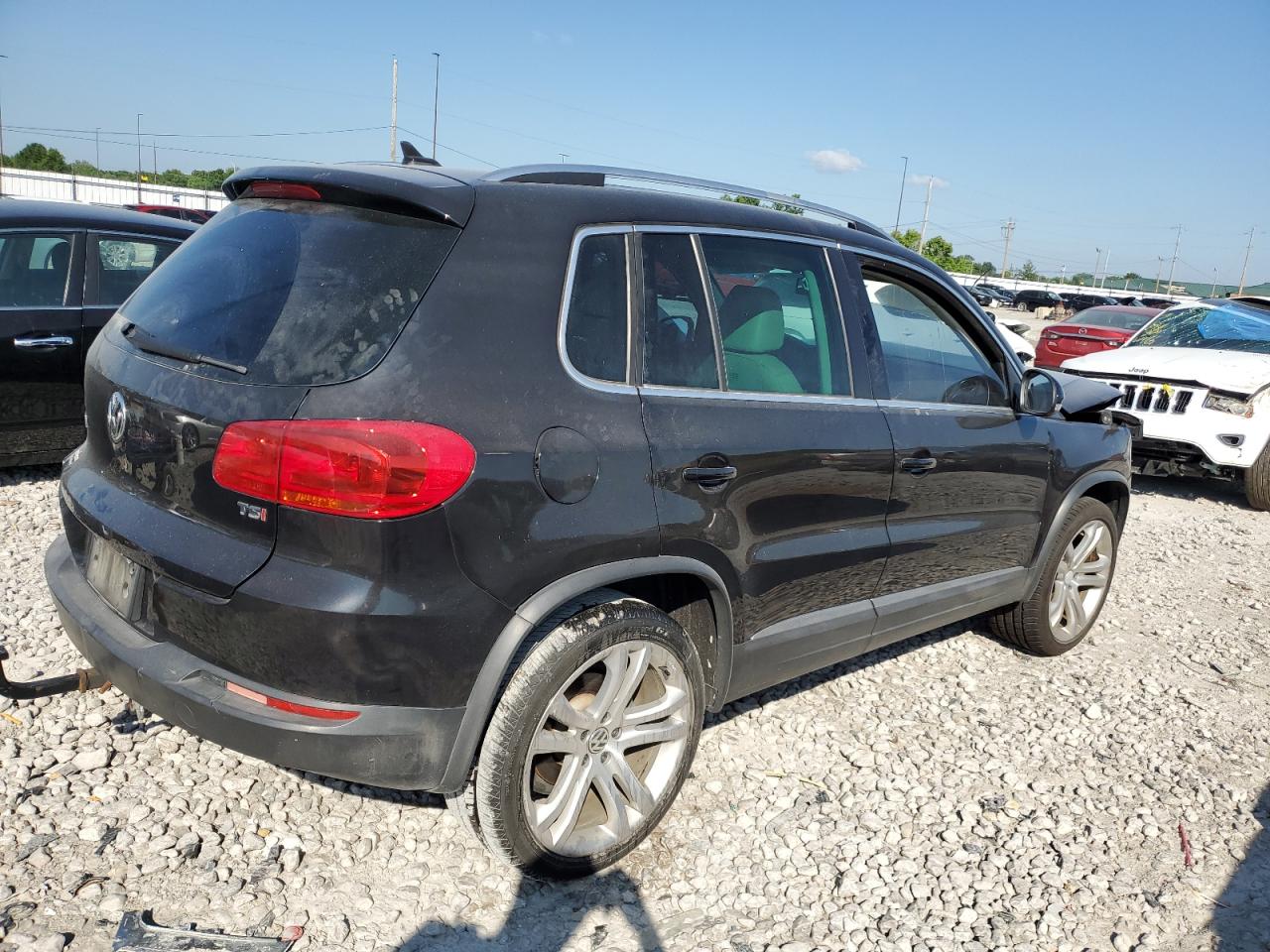 WVGAV7AXXGW582914  volkswagen tiguan 2016 IMG 2