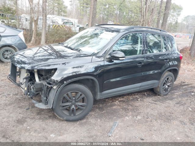 WVGBV7AX2HK000771  volkswagen tiguan 2016 IMG 1