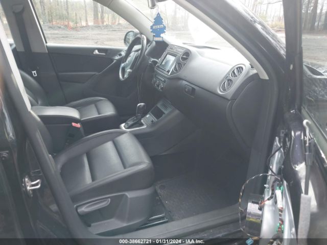 WVGBV7AX2HK000771  volkswagen tiguan 2016 IMG 4