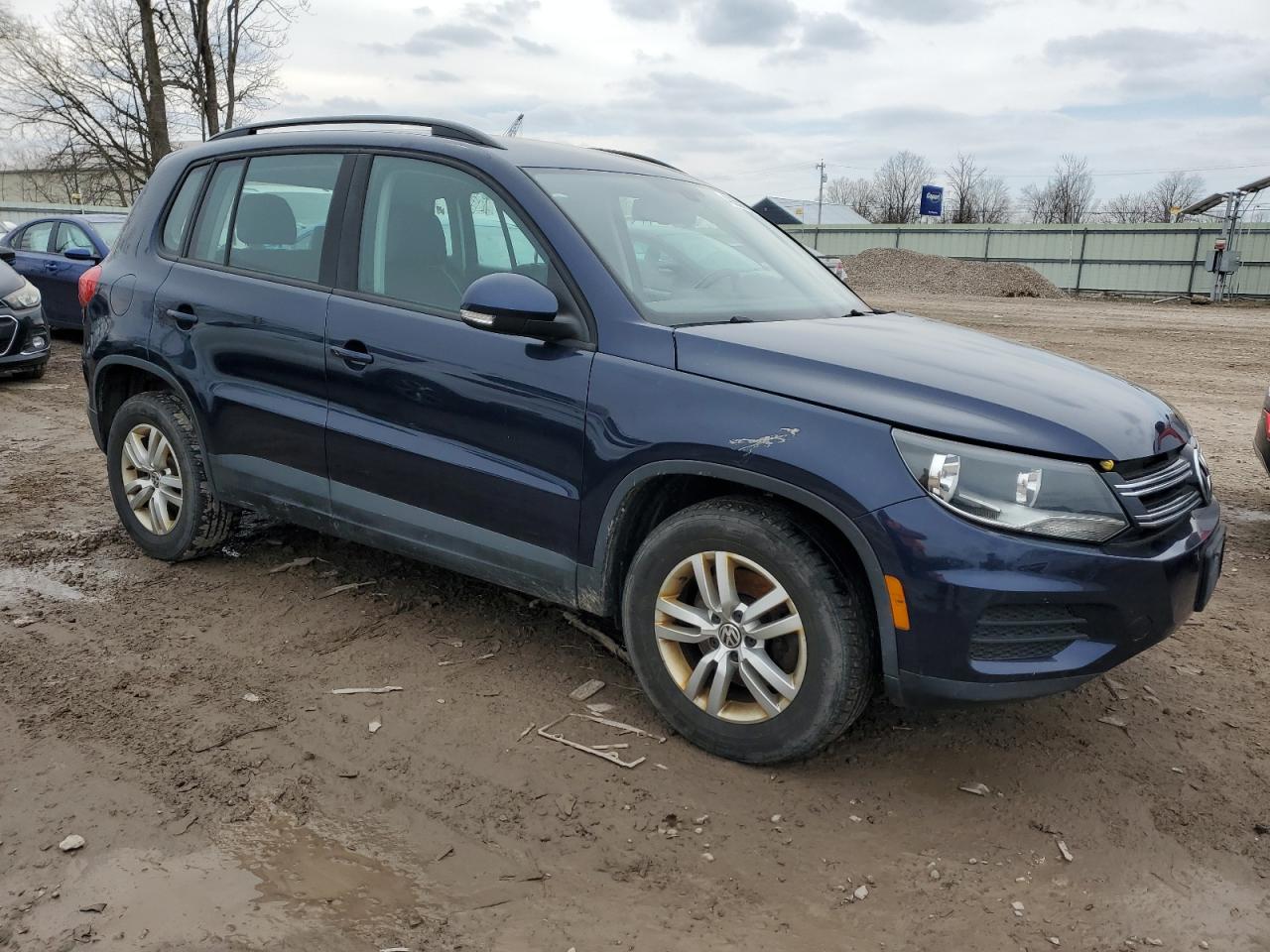 WVGBV7AX5GW600935  volkswagen tiguan 2016 IMG 3