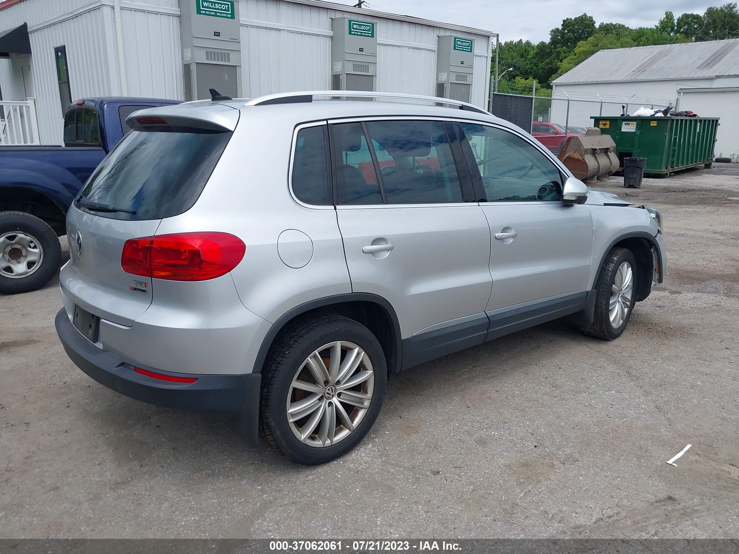 WVGBV7AX9GW607502  volkswagen tiguan 2016 IMG 3