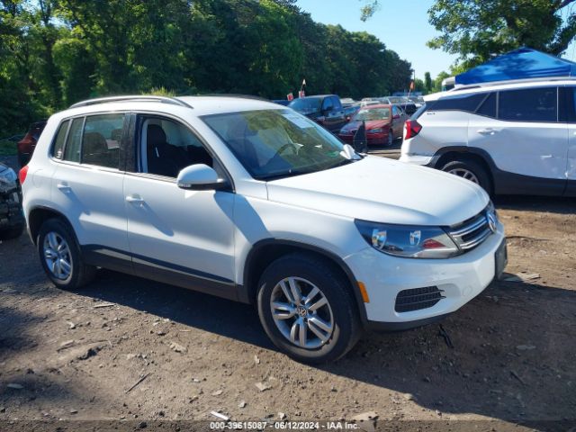 WVGBV7AX9HK007216  volkswagen tiguan 2016 IMG 0