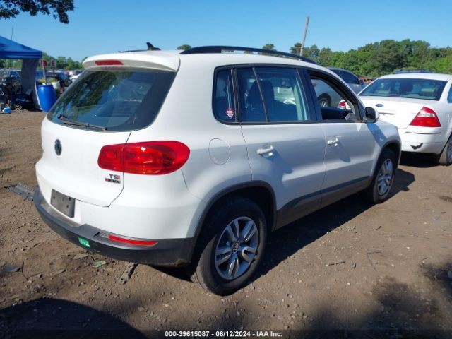 WVGBV7AX9HK007216  volkswagen tiguan 2016 IMG 3