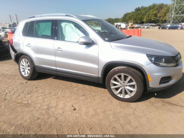 WVGRV7AX7HW501601  volkswagen tiguan 2017 IMG 0