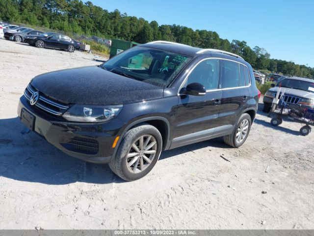 WVGRV7AX9HK002998  volkswagen tiguan 2016 IMG 1