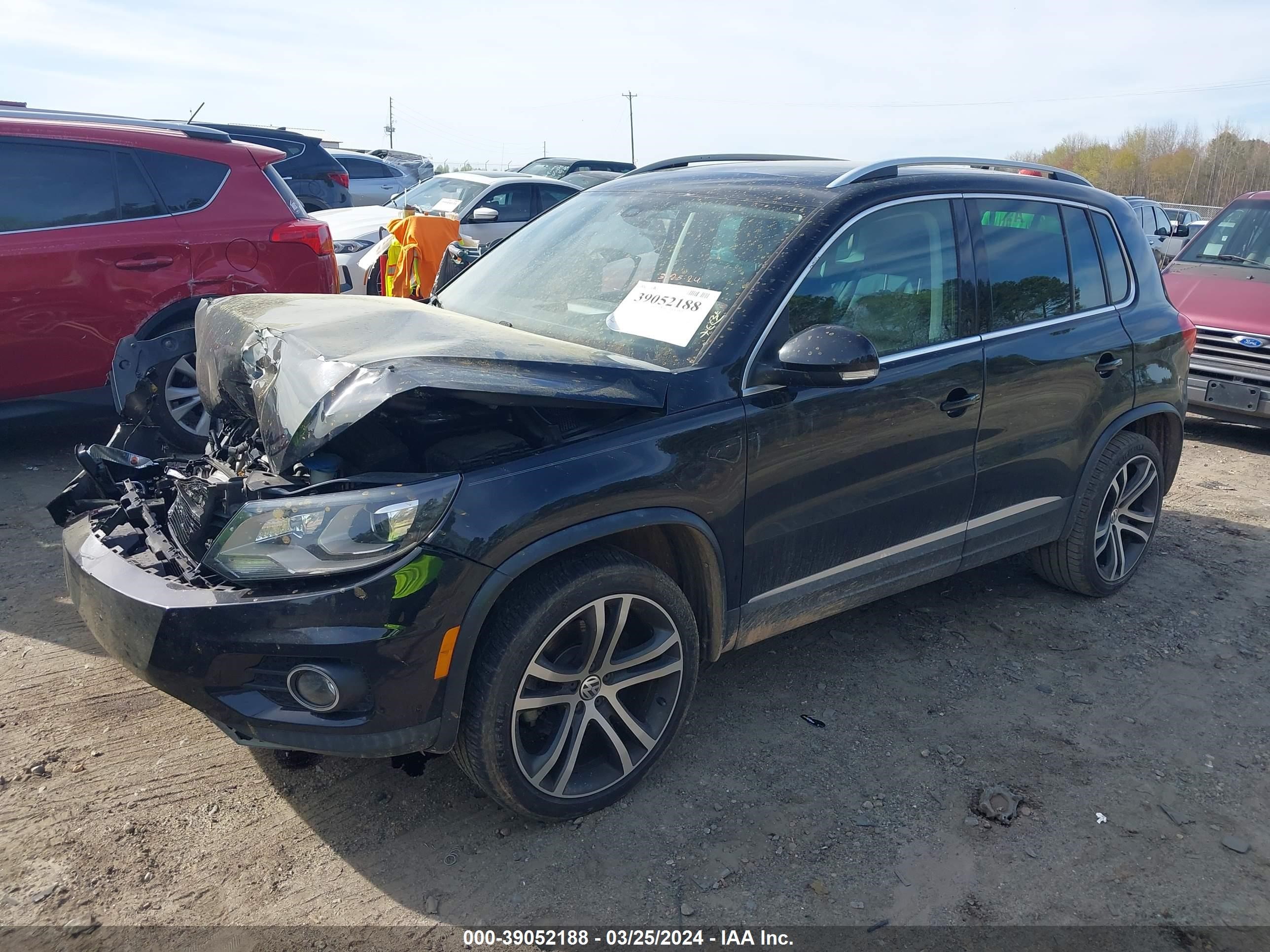 WVGVV7AX2HW507093  volkswagen tiguan 2017 IMG 1