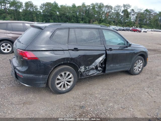 3VV1B7AX0JM027797  volkswagen tiguan 2018 IMG 3