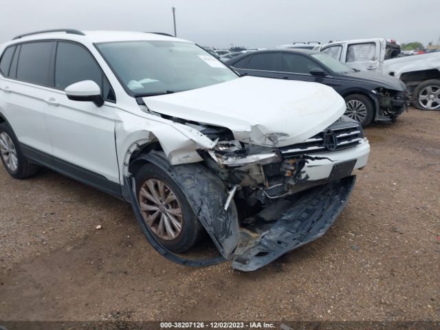 3VV1B7AX2JM078993  volkswagen tiguan 2017 IMG 5