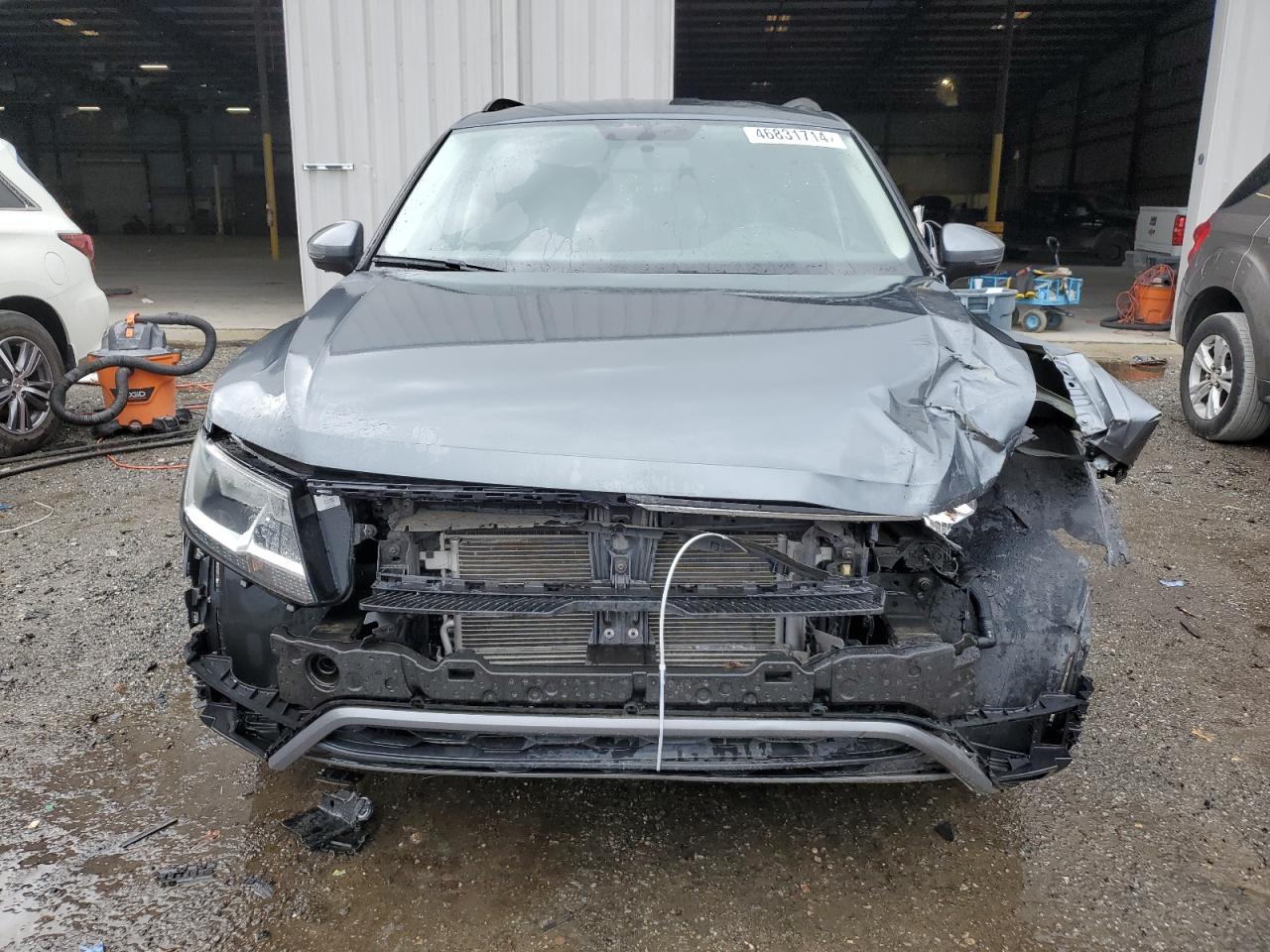 3VV1B7AX7JM085227  volkswagen tiguan 2018 IMG 4