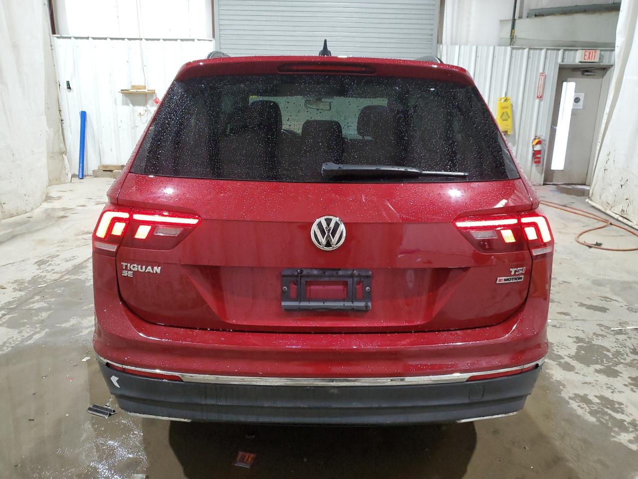 3VV2B7AX4JM055641  volkswagen tiguan 2017 IMG 5