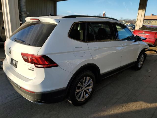 3VV2B7AX5JM010465  volkswagen tiguan 2017 IMG 2