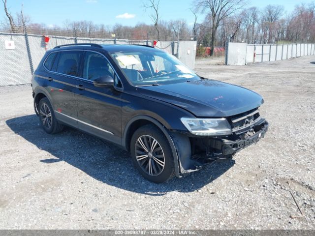 3VV2B7AX5JM028271  volkswagen tiguan 2018 IMG 0