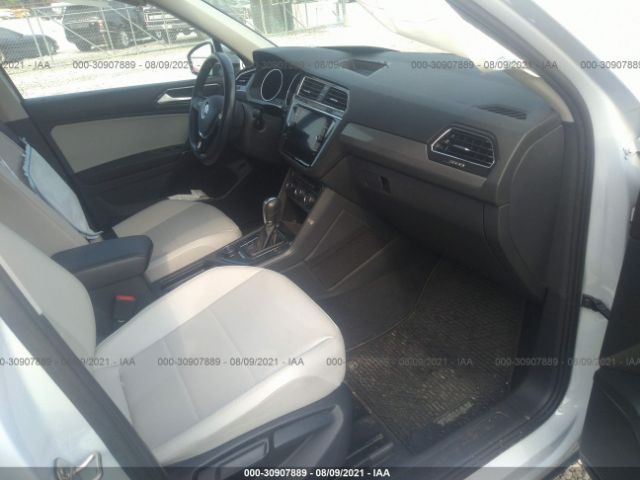 3VV2B7AX8JM068179  volkswagen tiguan 2018 IMG 4