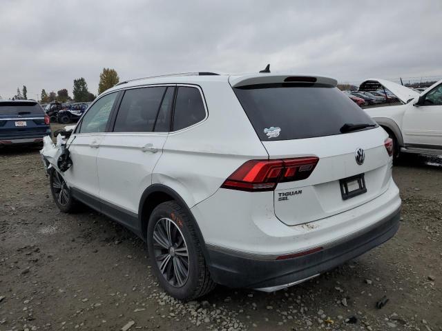 3VV2B7AXXJM066286  volkswagen  2018 IMG 2