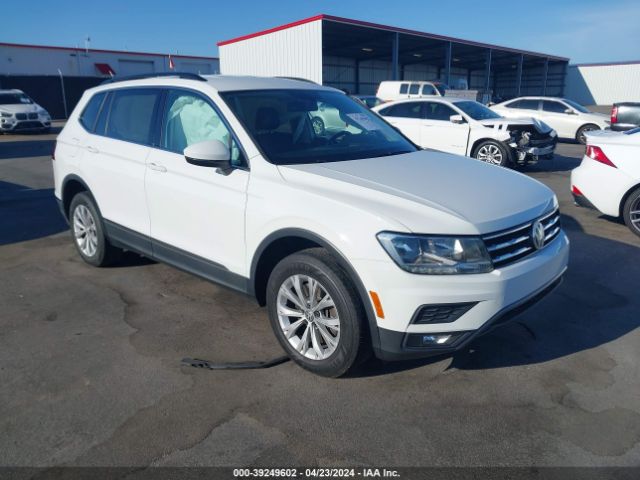 3VV3B7AX0JM000611  volkswagen tiguan 2017 IMG 0