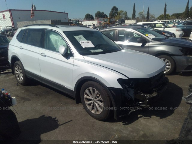 3VV3B7AX1JM094031  volkswagen tiguan 2018 IMG 0