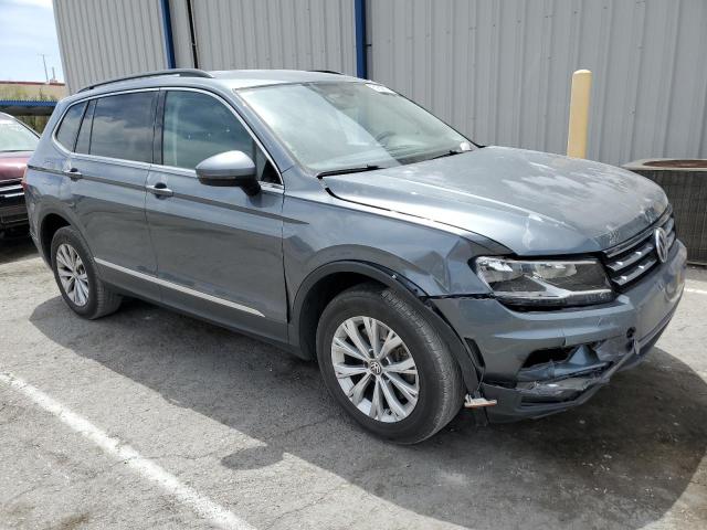 3VV3B7AX2JM024232  volkswagen  2018 IMG 3