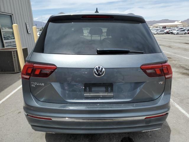 3VV3B7AX2JM024232  volkswagen  2018 IMG 5