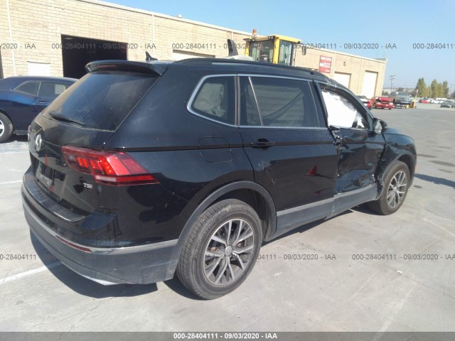 3VV3B7AX2JM033075  volkswagen tiguan 2018 IMG 3