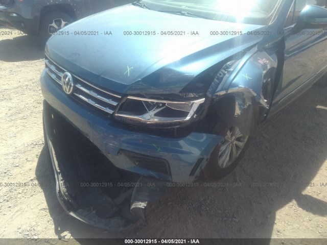 3VV3B7AX5JM010387  volkswagen tiguan 2017 IMG 5