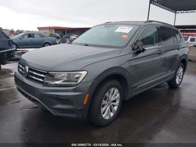 3VV3B7AX6JM070615  volkswagen tiguan 2018 IMG 1