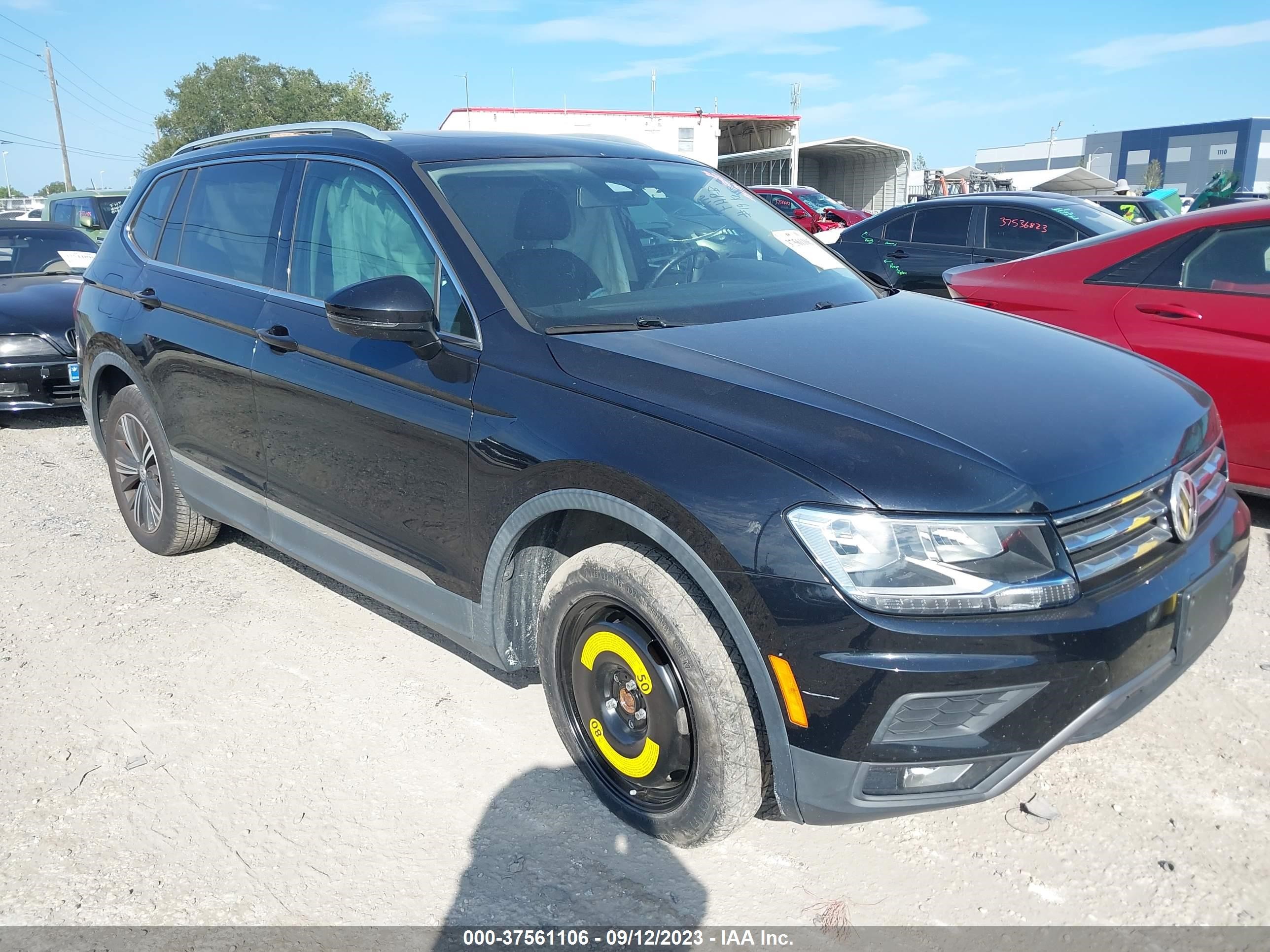 3VV3B7AX7JM001268  volkswagen tiguan 2018 IMG 0