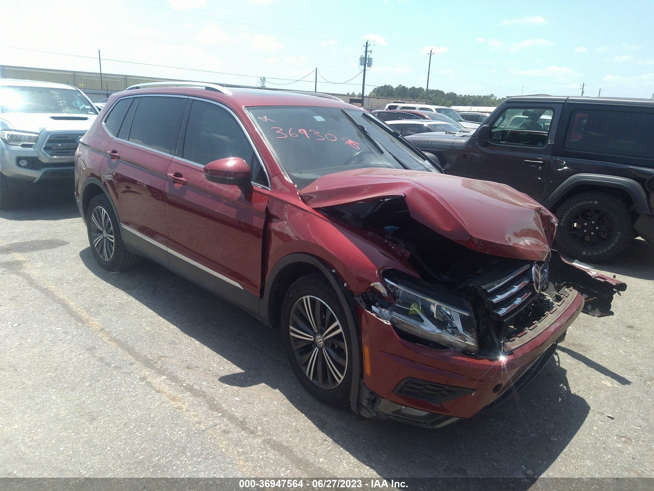 3VV3B7AX7JM008916  volkswagen tiguan 2018 IMG 0