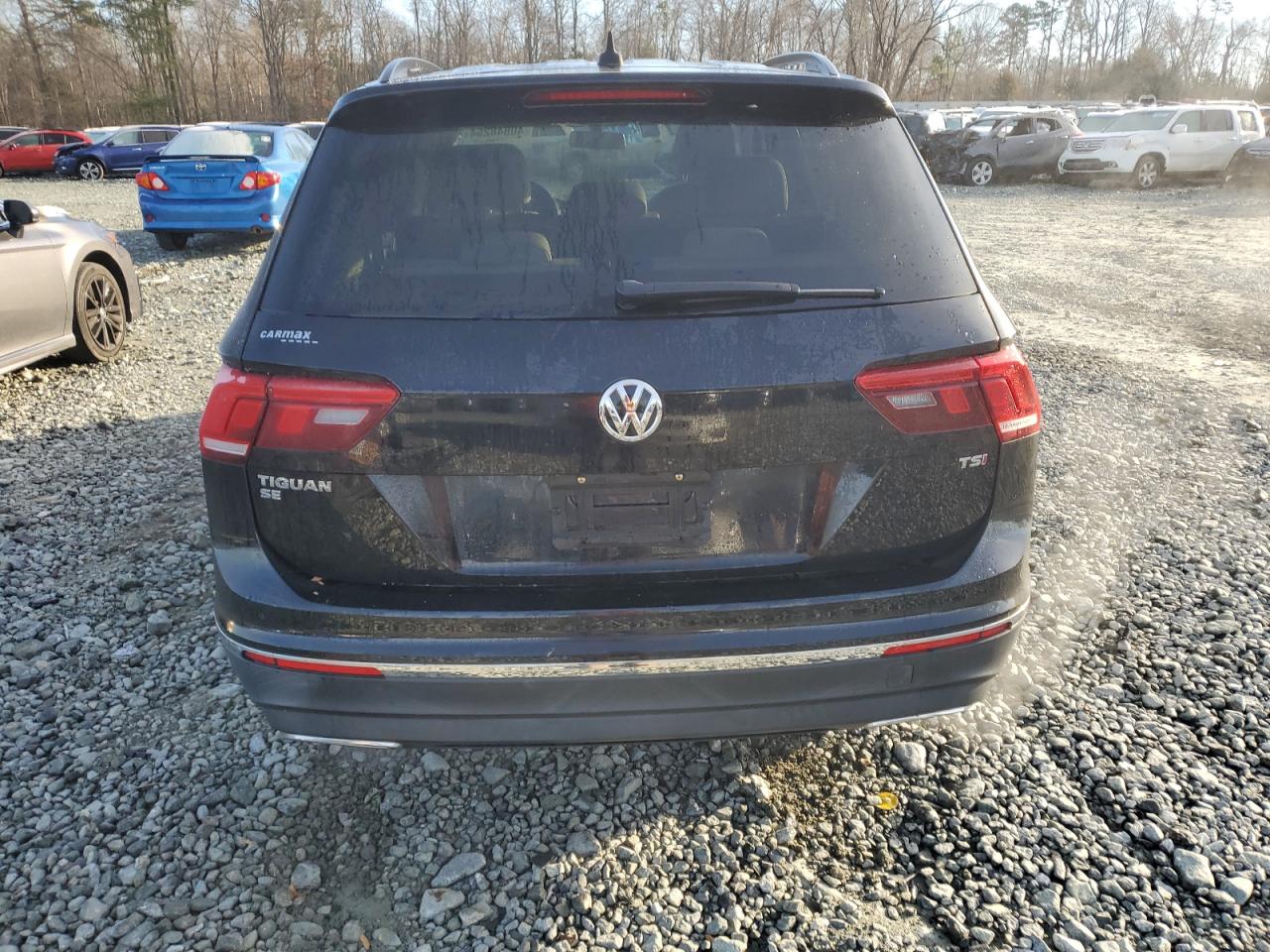 3VV3B7AX8JM079817  volkswagen tiguan 2017 IMG 5