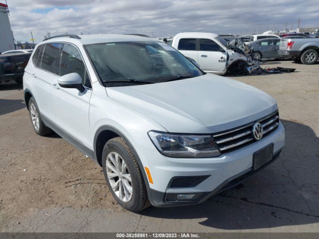 3VV3B7AX9JM026592  volkswagen tiguan 2017 IMG 0