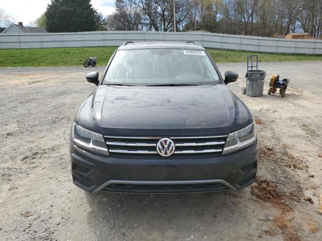 3VV3B7AXXJM073095  volkswagen  2018 IMG 4