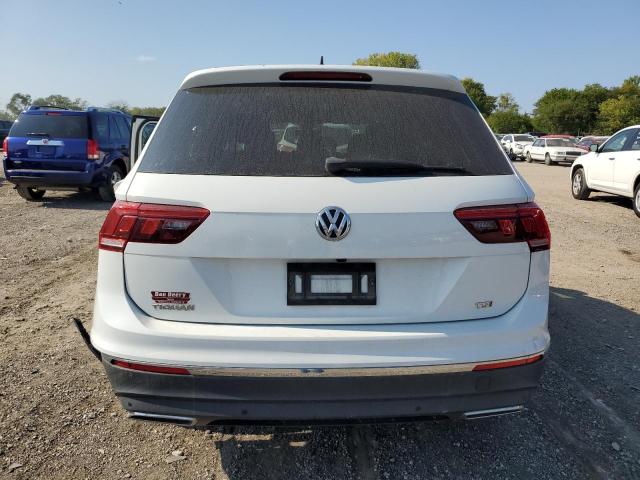 3VV5B7AX6JM010049  volkswagen tiguan 2017 IMG 5