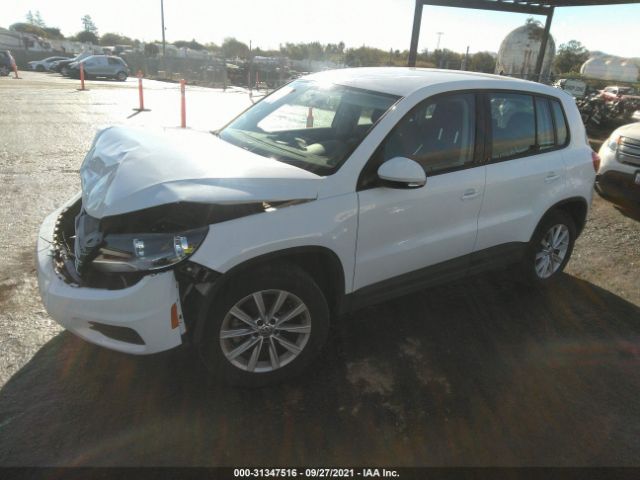 WVGAV7AX2JK000383  volkswagen  2018 IMG 1