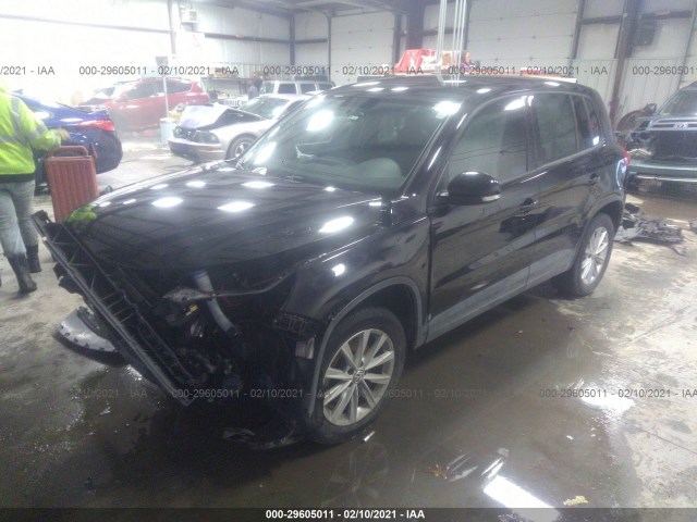 WVGAV7AX4JK000756  volkswagen  2018 IMG 1