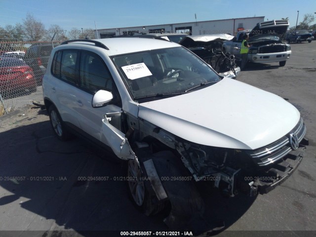 WVGAV7AX6HK044171  volkswagen tiguan 2017 IMG 0