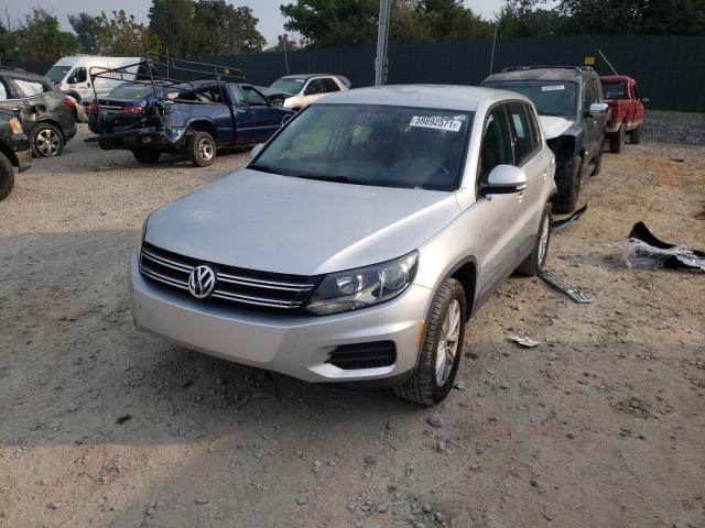 WVGAV7AX8JK002087  volkswagen  2018 IMG 1