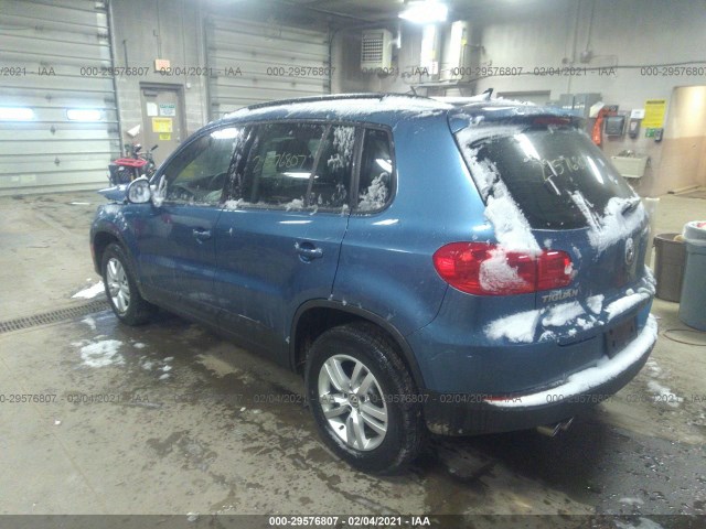 WVGAV7AXXHW500245  volkswagen tiguan 2017 IMG 2